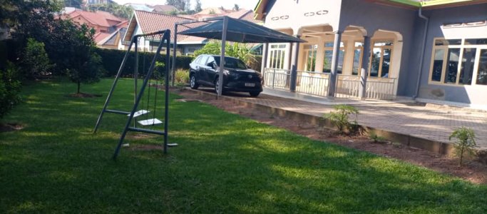 House for sale in Gisozi