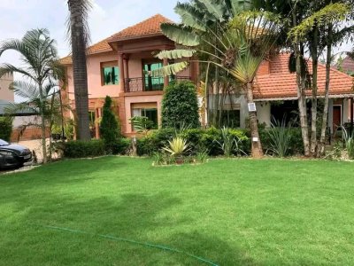 House for sale in Gacuriro