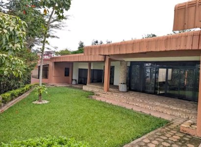 House for rent in Nyarutarama
