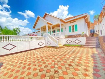 House for rent in Kacyiru