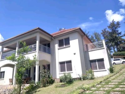 House for sale in Nyarutarama