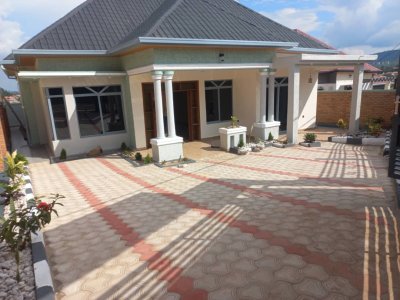 House for sale in Kabeza