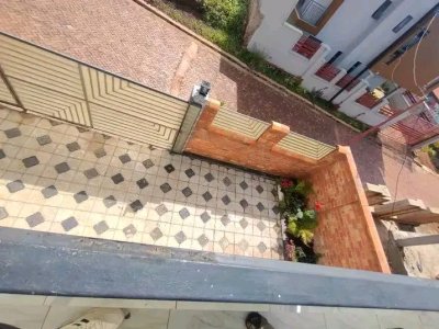 House for rent in Rebero