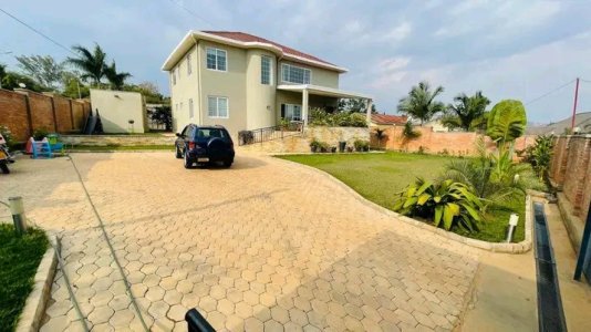 House for rent in Kinyinya