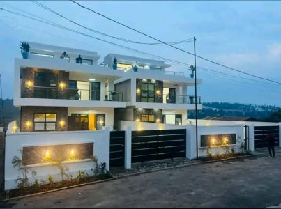 House for sale in Gacuriro