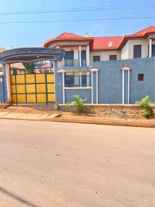 House for rent in Gisozi