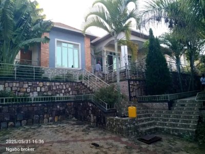 House for rent in Gisozi