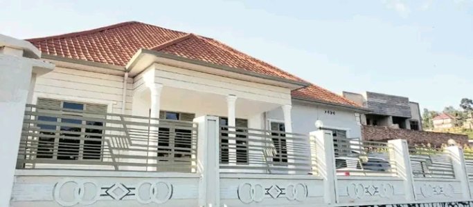 House for sale in Kabeza