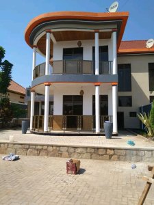 House for rent in Gisozi