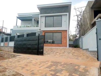 House for sale in Rebero