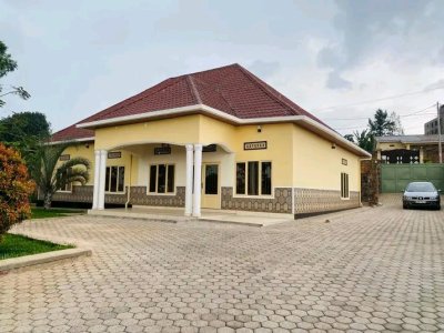 House for rent in Remera