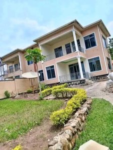 House for rent in Remera