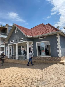 House for rent in Gisozi