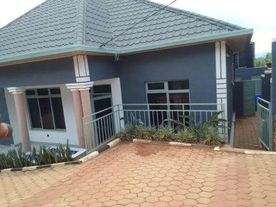 House for sale in Kinyinya