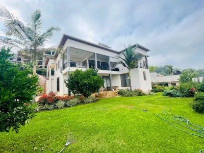 House for rent in Rebero