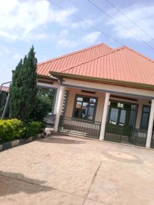 House for rent in Gisozi