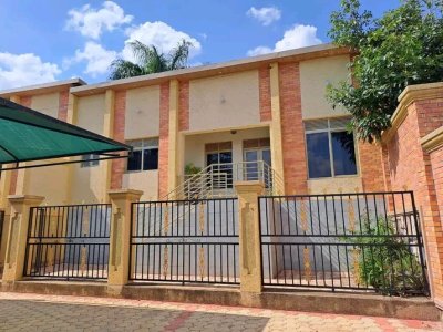 House for rent in Remera