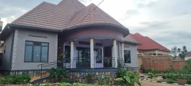 House for sale in Remera