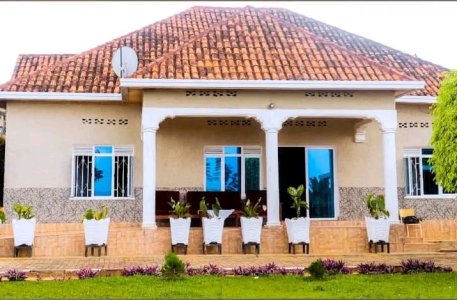 House for sale in Rebero