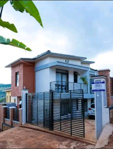 House for rent in Rebero