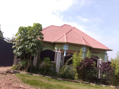 House for sale in Kicukiro Gahanga