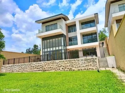 Villa for rent in Nyarutarama