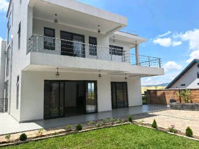 House for sale in Kibagabaga