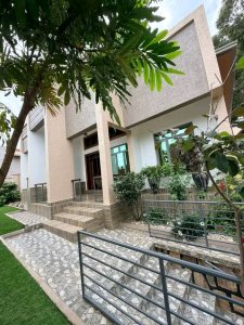 House for sale in Gacuriro