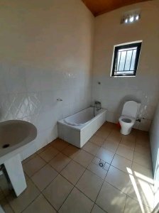 House for rent in Rebero