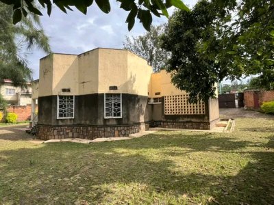 Plot for sale in Kacyiru