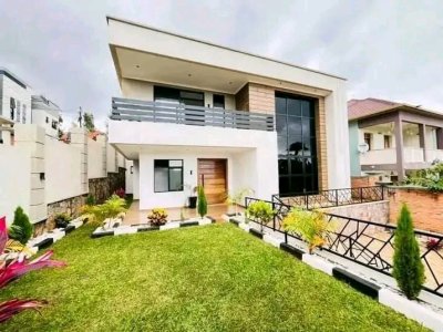 House for sale in Rebero