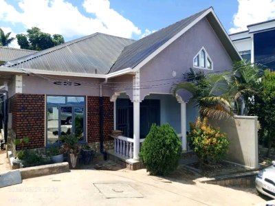 House for rent in Gisozi