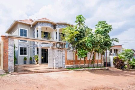 House for sale in Kicukiro Gahanga