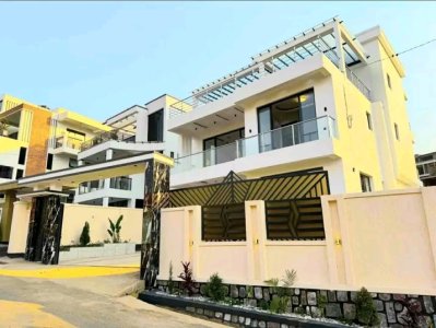 House for sale in Kibagabaga