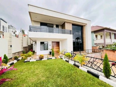 House for sale in Rebero