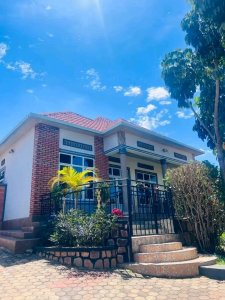 House for sale in Kabeza