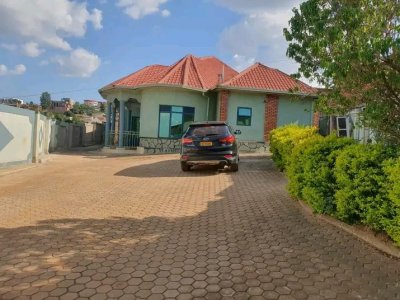 House for sale in Gisozi