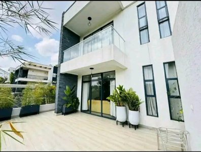 House for rent in Gacuriro