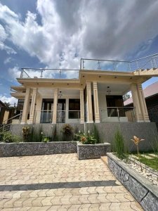 House for sale in Kibagabaga