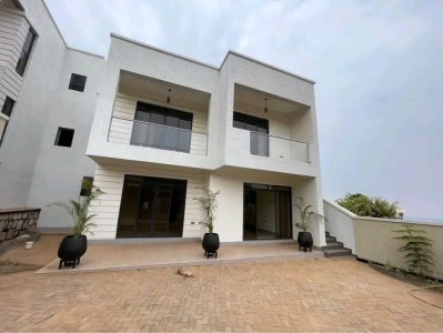 Apartment for rent in Rebero