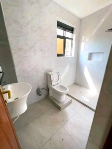 House for rent in Rebero