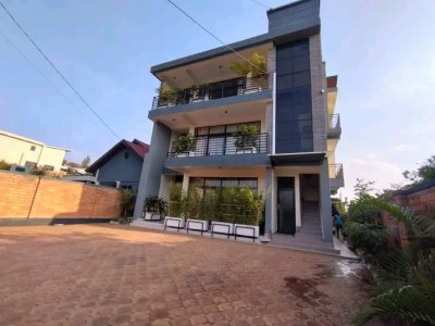 Apartment for rent in Rebero