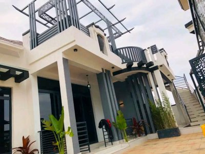 House for rent in Rebero