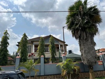 House for sale in Nyarutarama