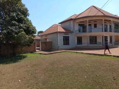 House for sale in Gasogi