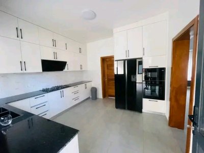 House for rent in Kacyiru
