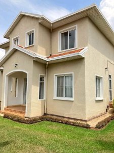 House for rent in Rusororo