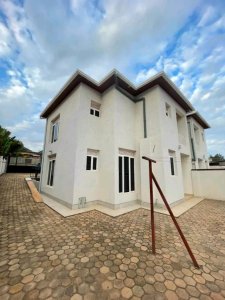 House for rent in Rusororo